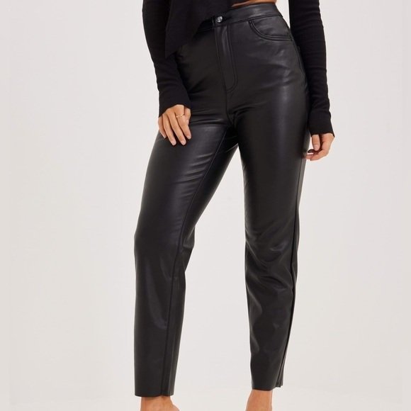 Vero Moda Brenda High-rise Straight Faux Leather Pant - Picture 1 of 8